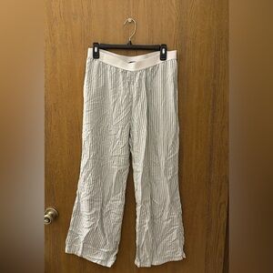 Sincerely Jules White & Green Striped Pants